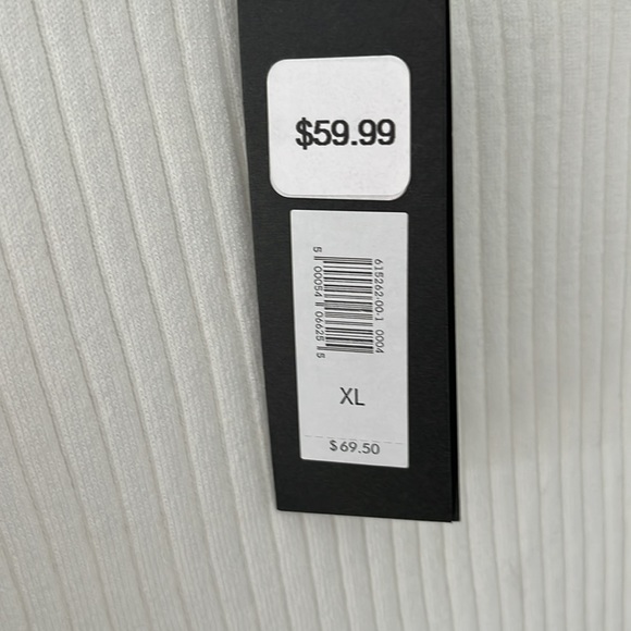 Banana Republic BNWT LIGHTWEIGHT sweater - Picture 3 of 4